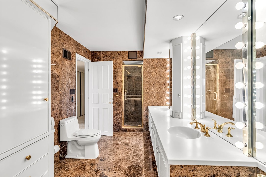 111 Grandview Ave 1203