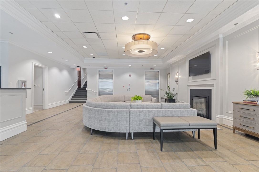 151 Fort Pitt Blvd 1704