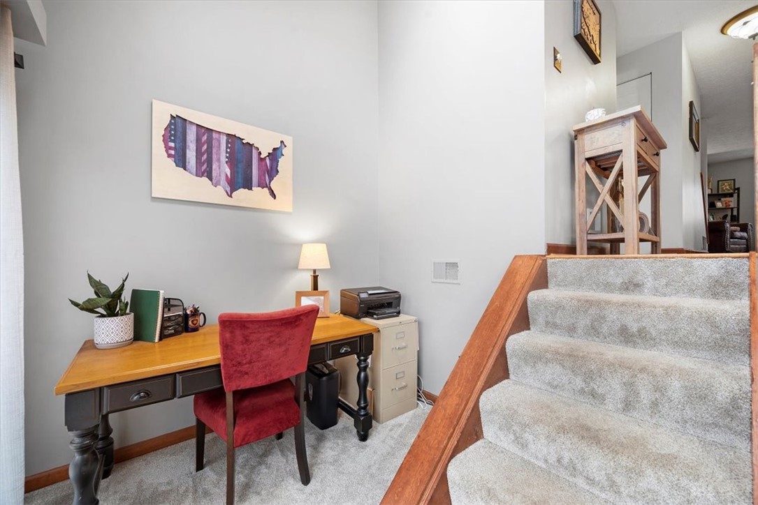 2633 Hunters Point Drive