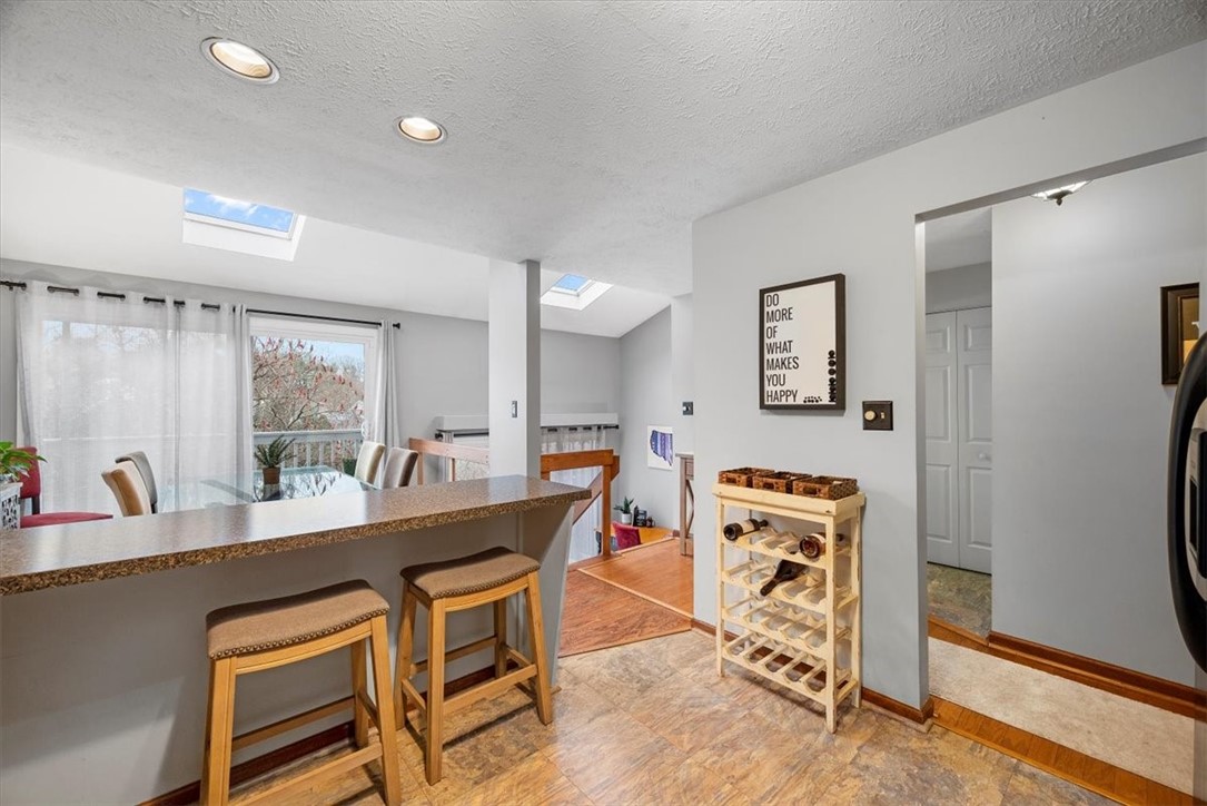 2633 Hunters Point Drive