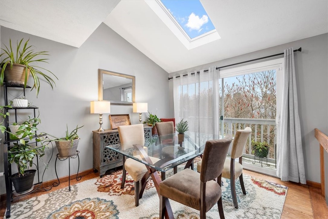 2633 Hunters Point Drive