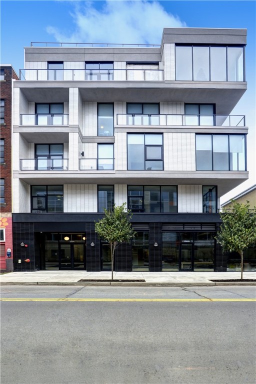 2554 Smallman St 206