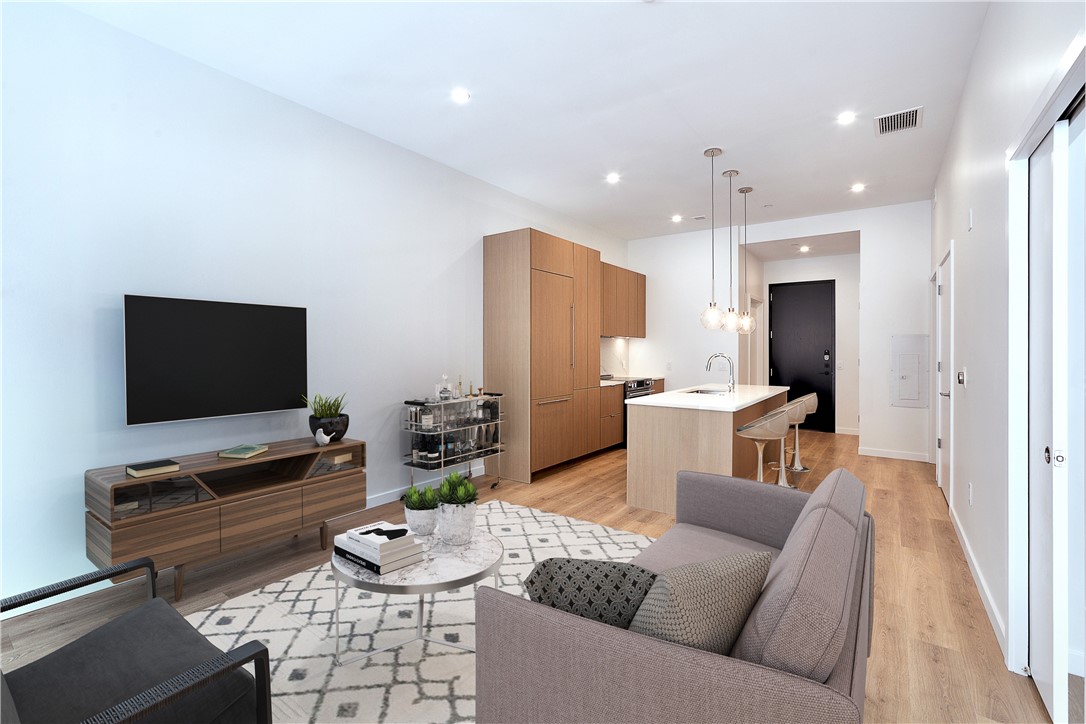 2554 Smallman St 206