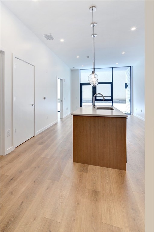 2554 Smallman St 206