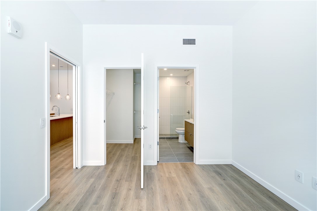 2554 Smallman St 206