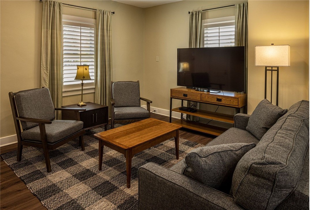 1442 Coraopolis Heights Road