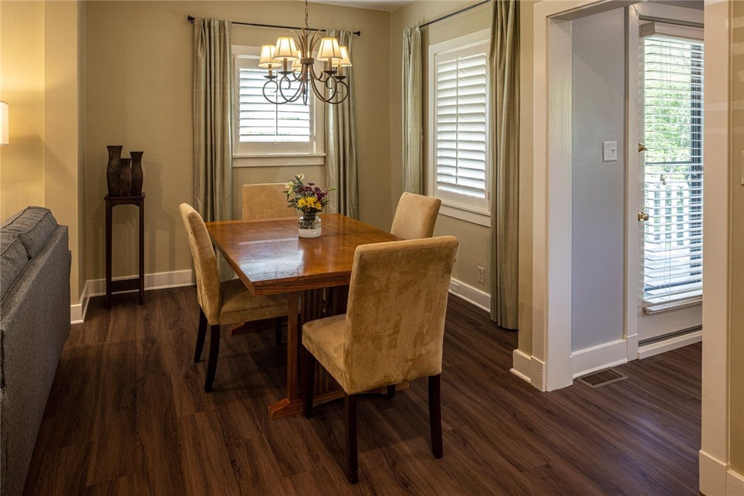 1442 Coraopolis Heights Road