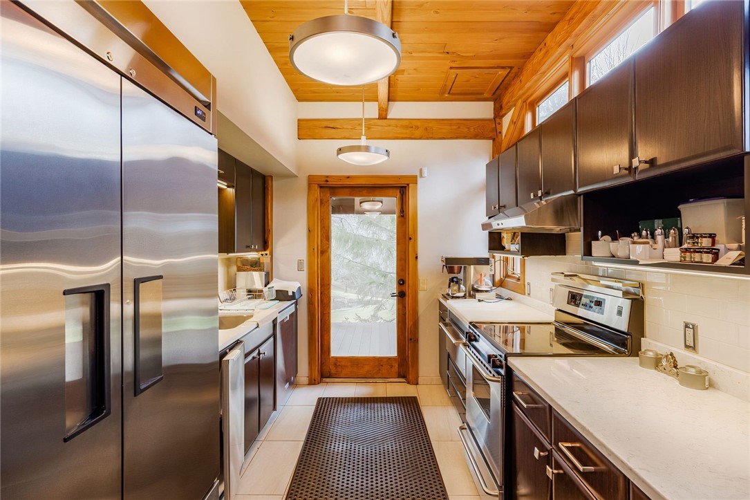 1442 Coraopolis Heights Road