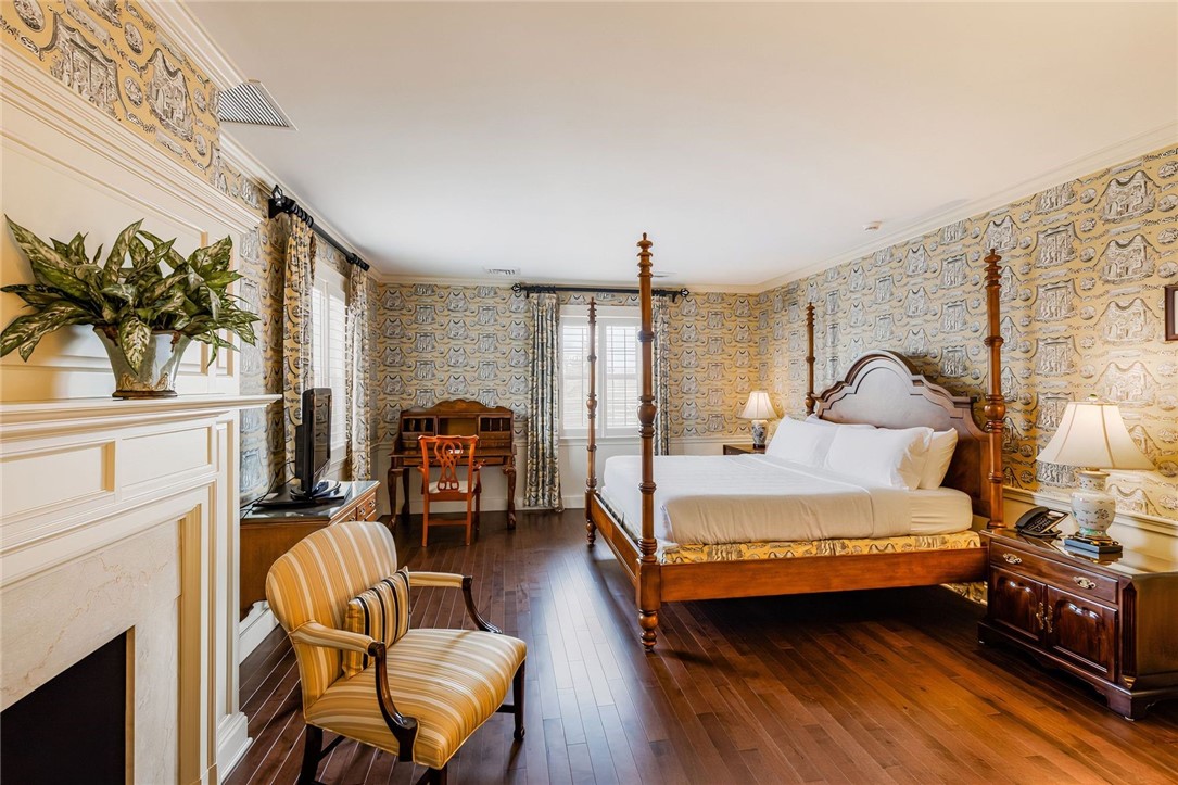 1442 Coraopolis Heights Road