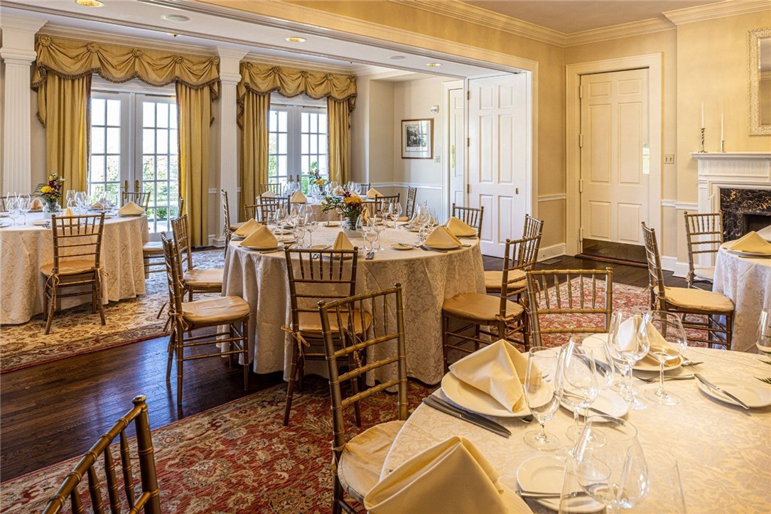 1442 Coraopolis Heights Road