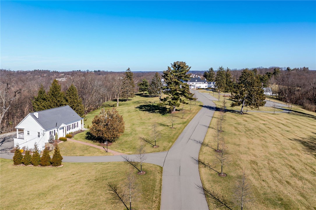 1442 Coraopolis Heights Road