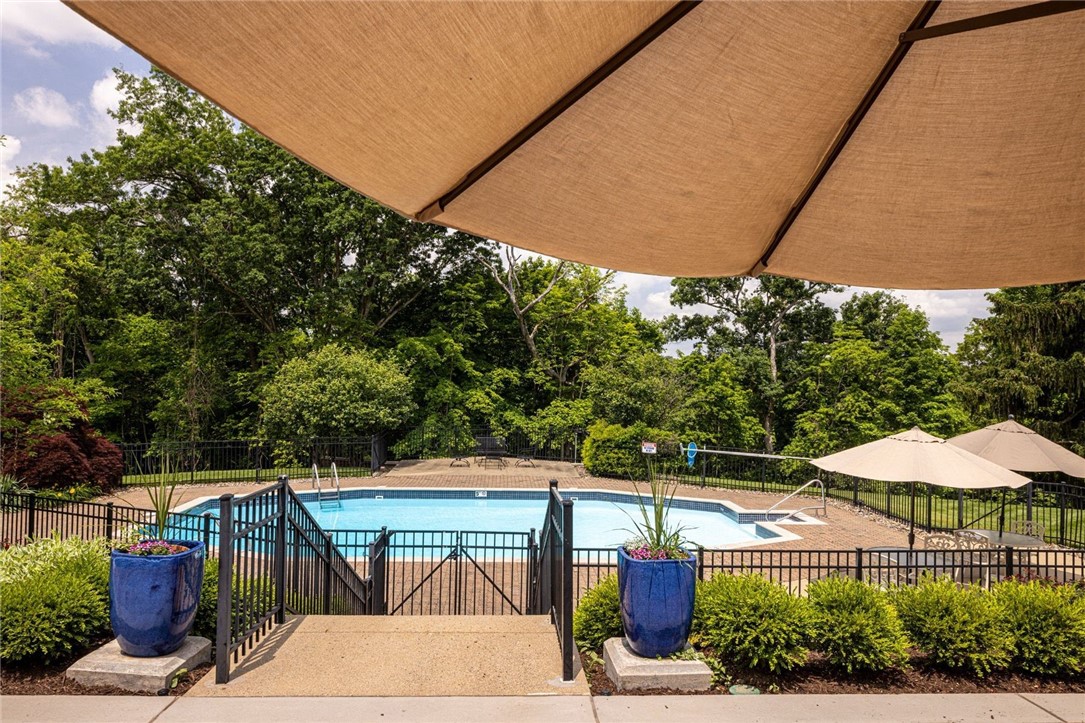 1442 Coraopolis Heights Road