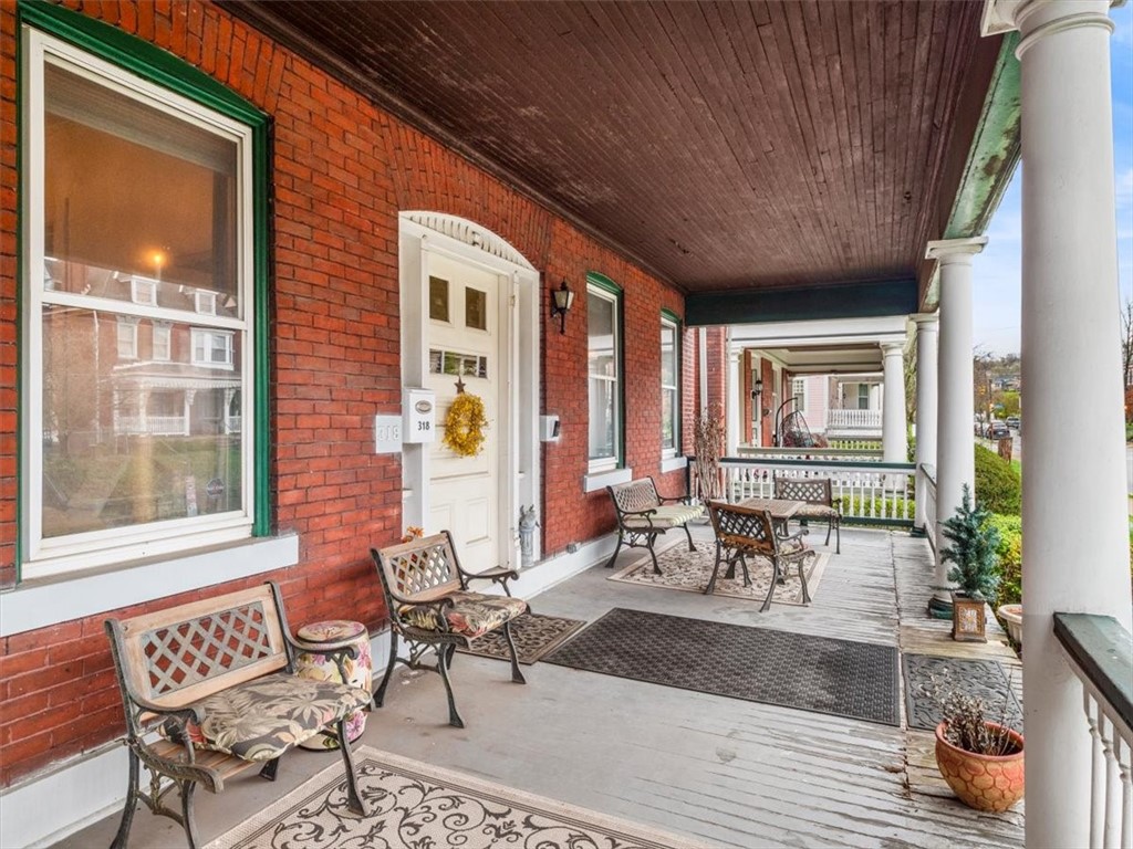 318 S Atlantic Avenue