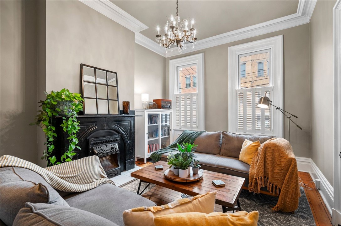 1610 Buena Vista Street