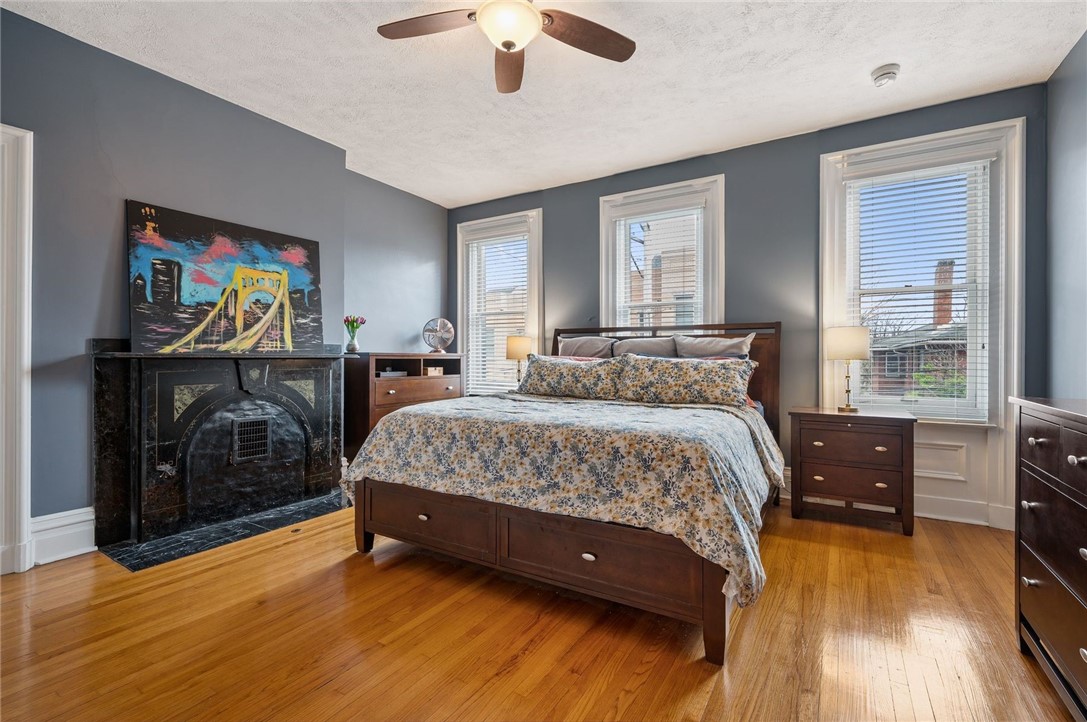 1610 Buena Vista Street