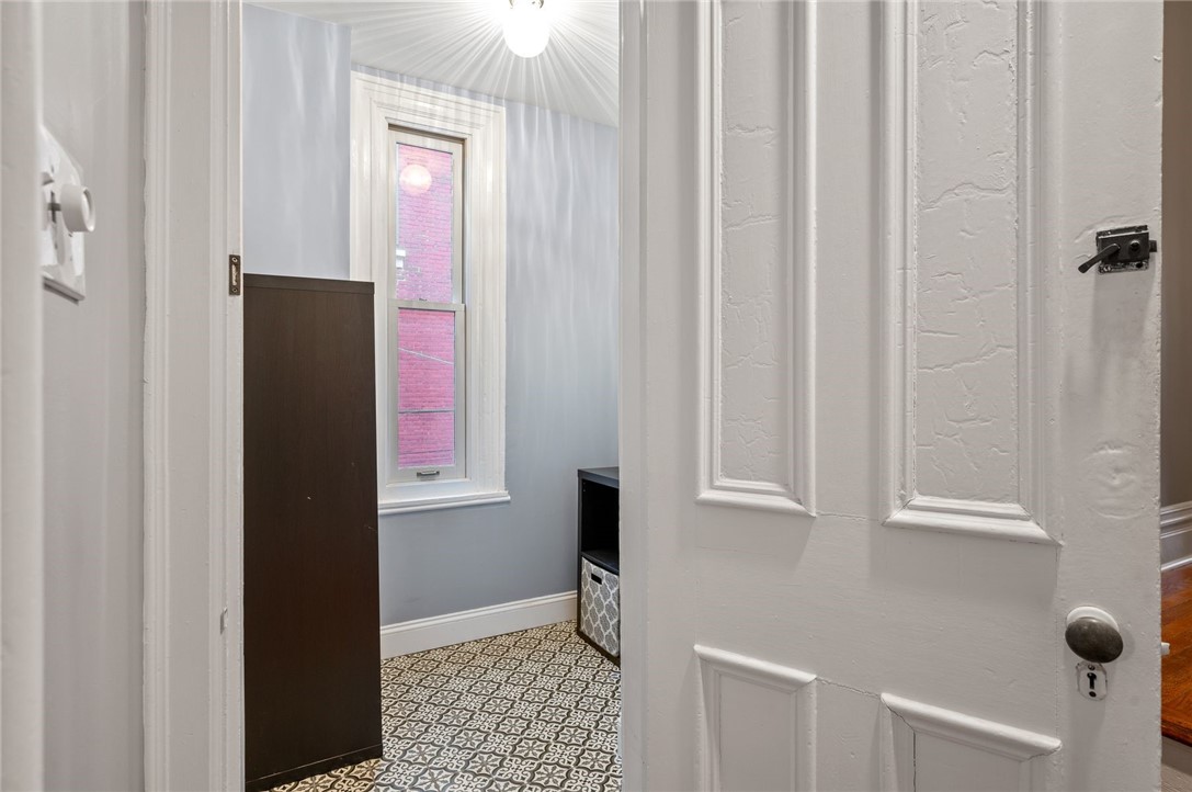 1610 Buena Vista Street