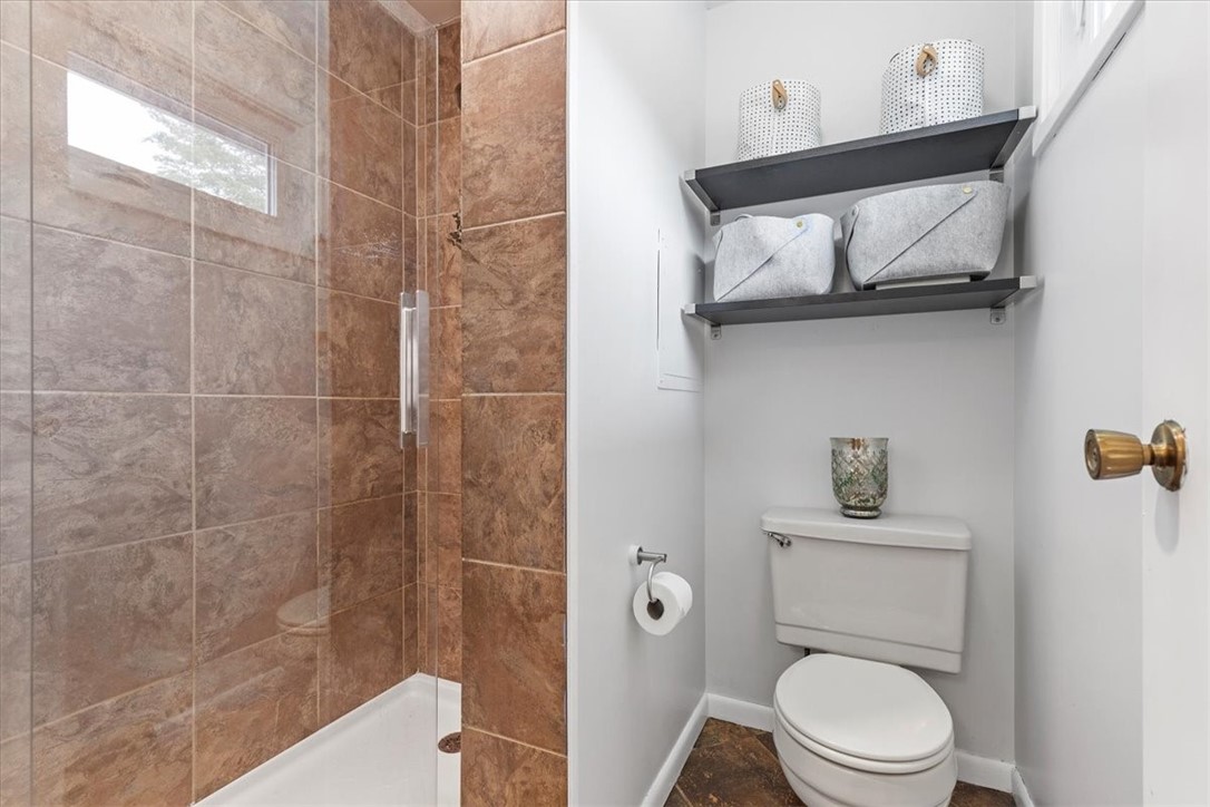 105 Rippling Brook Dr