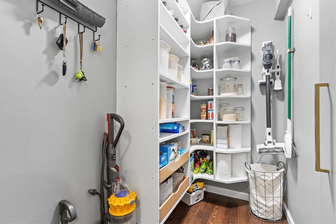 105 Rippling Brook Dr