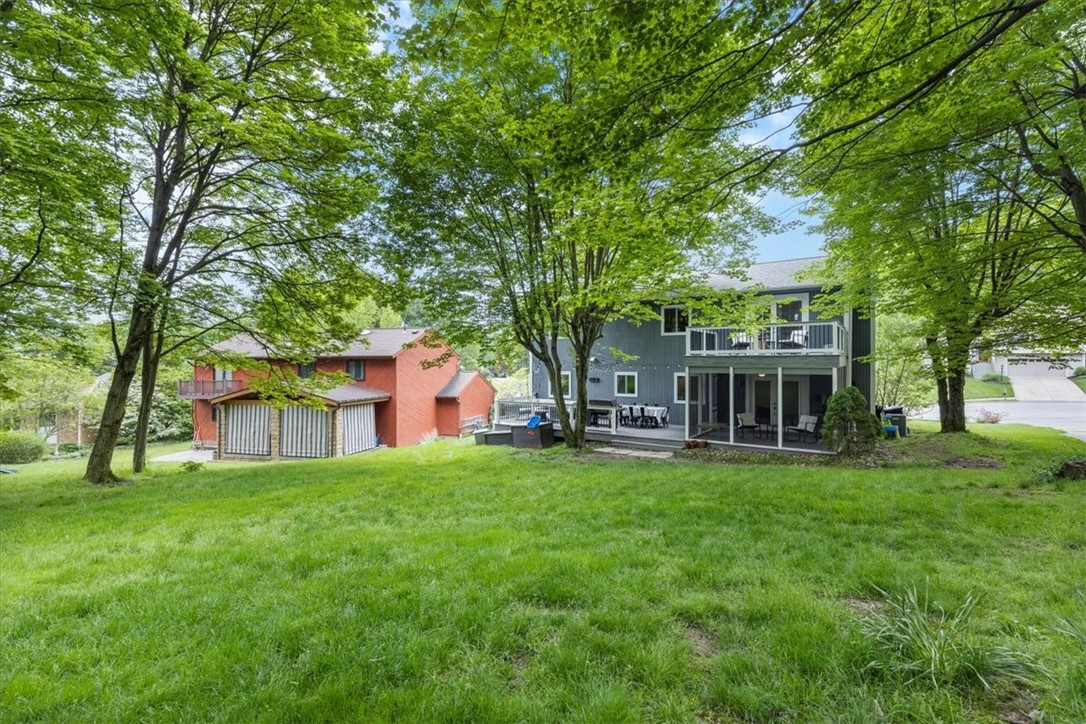 105 Rippling Brook Dr