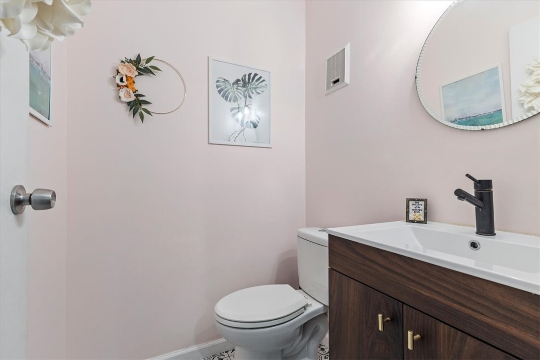 105 Rippling Brook Dr