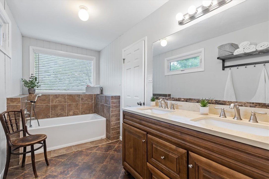 105 Rippling Brook Dr