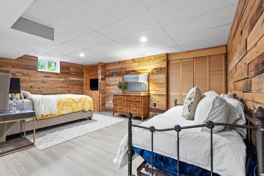 105 Rippling Brook Dr