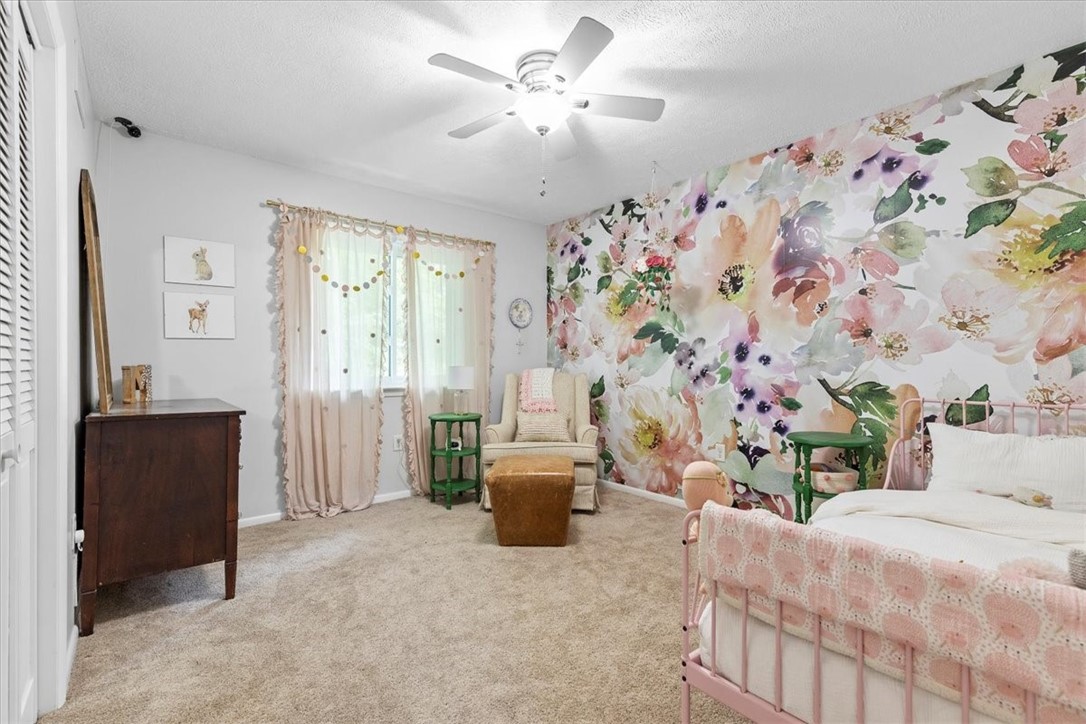 105 Rippling Brook Dr