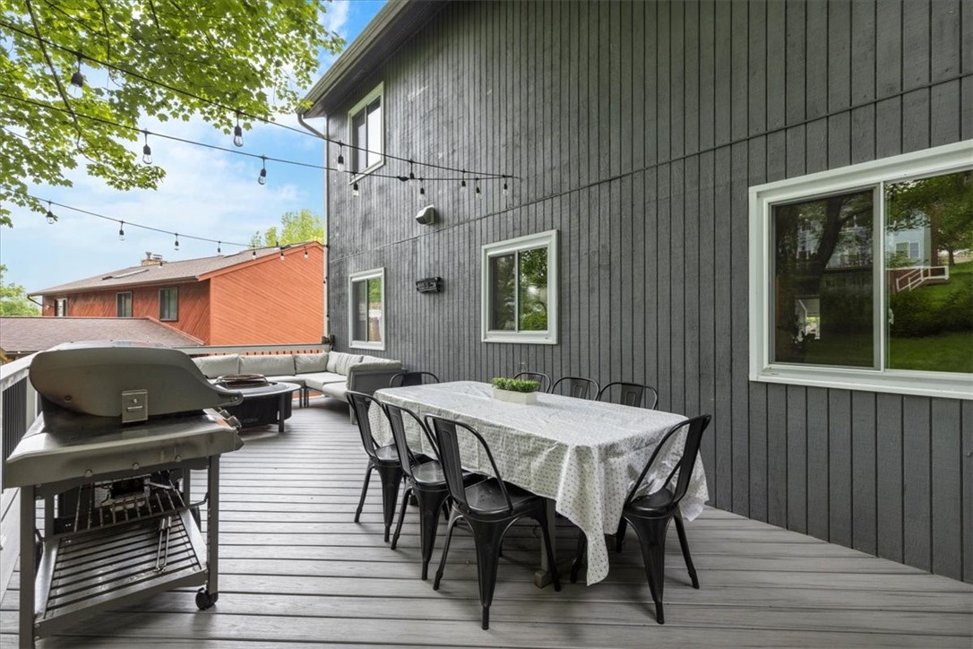 105 Rippling Brook Dr