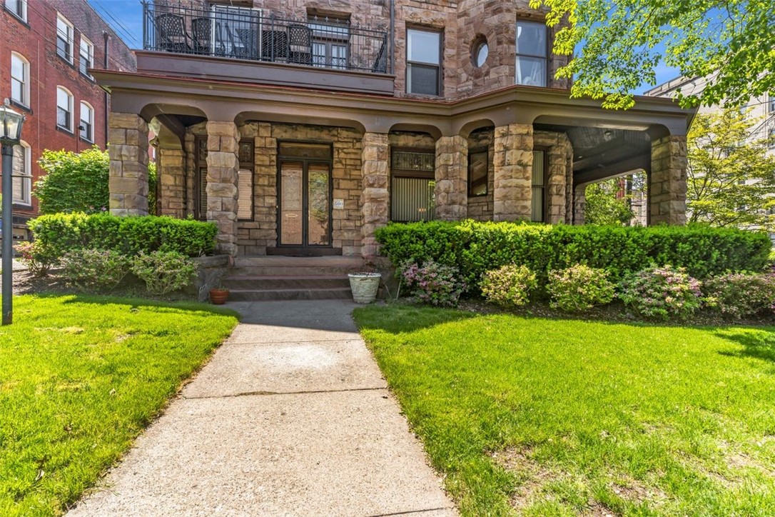 500 S Highland Ave 1