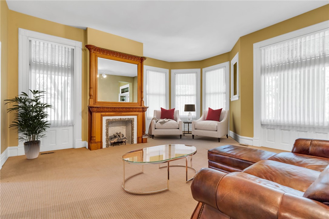 500 S Highland Ave 1