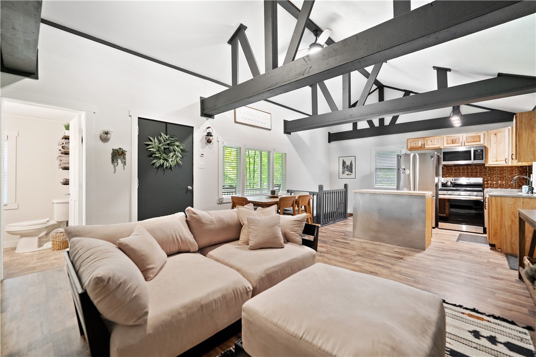 2251 Whites Creek Rd