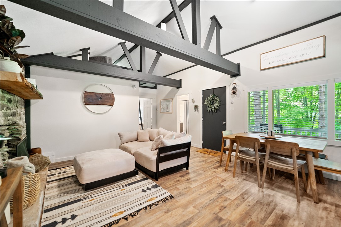 2251 Whites Creek Rd