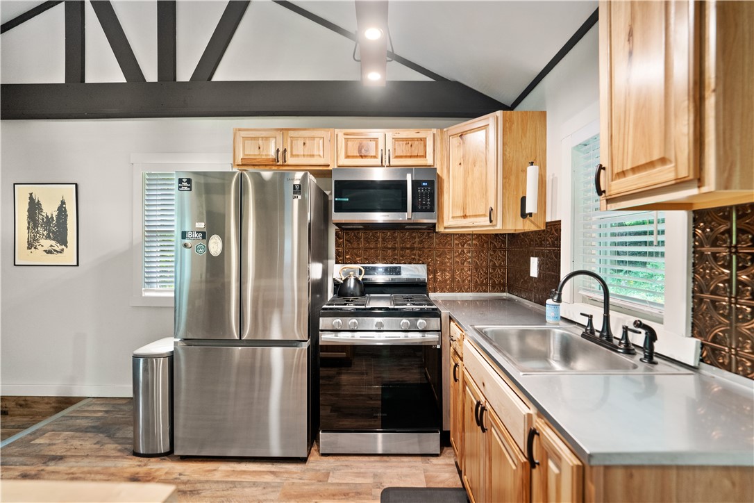 2251 Whites Creek Rd