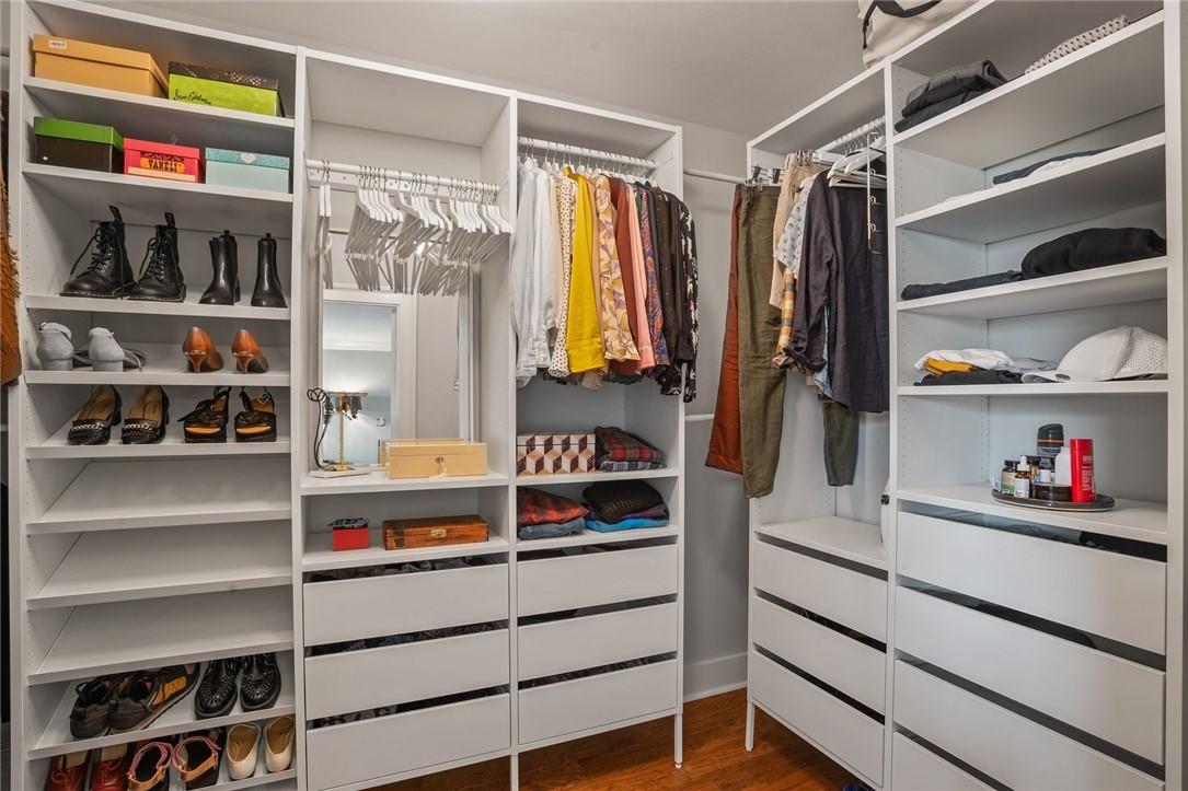 144 N Dithridge Street PH4