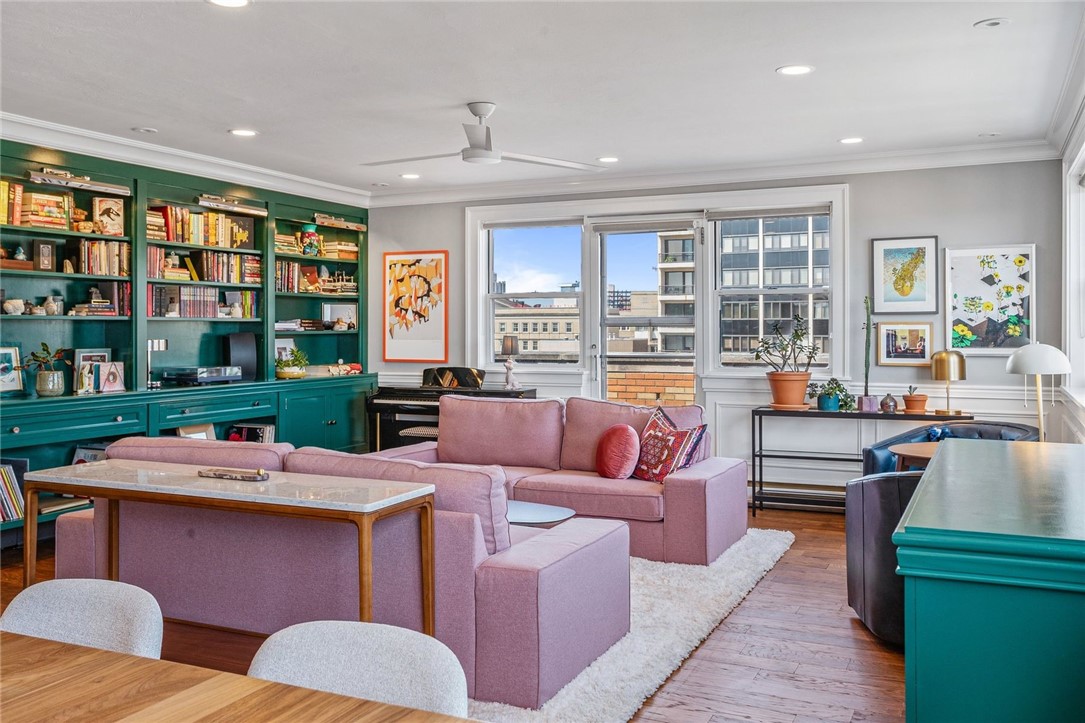 144 N Dithridge Street PH4