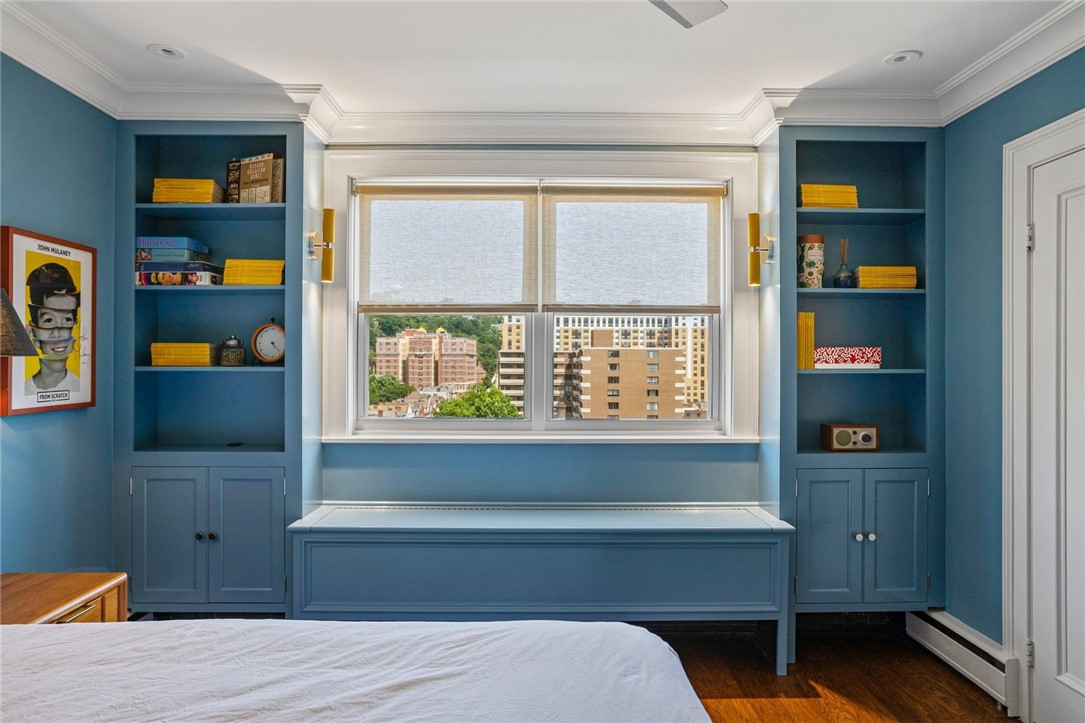 144 N Dithridge Street PH4