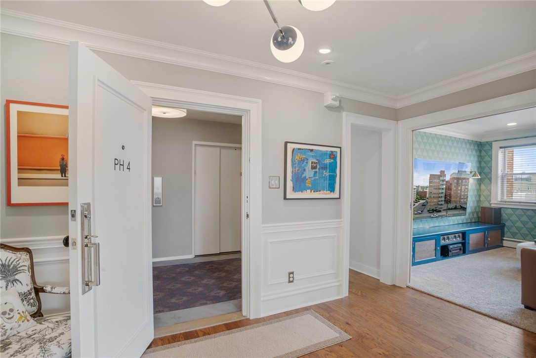 144 N Dithridge Street PH4