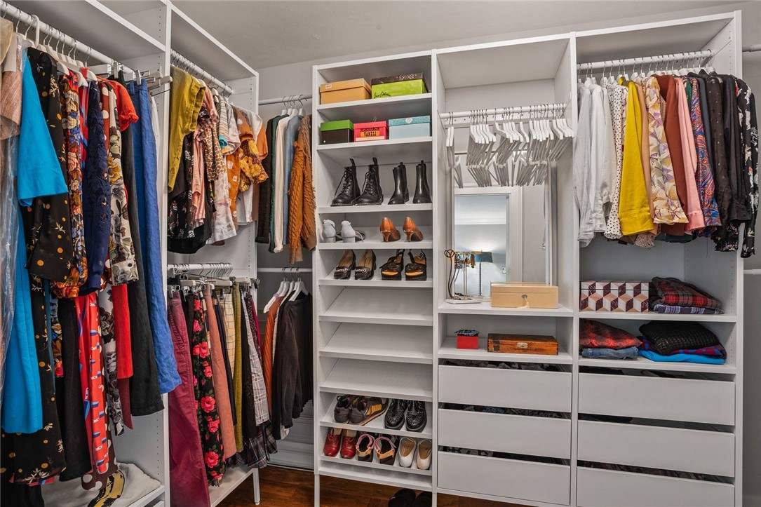 144 N Dithridge Street PH4