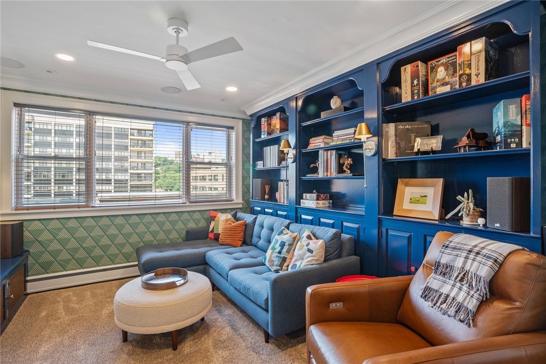 144 N Dithridge Street PH4