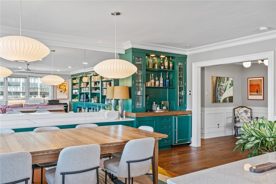 144 N Dithridge Street PH4