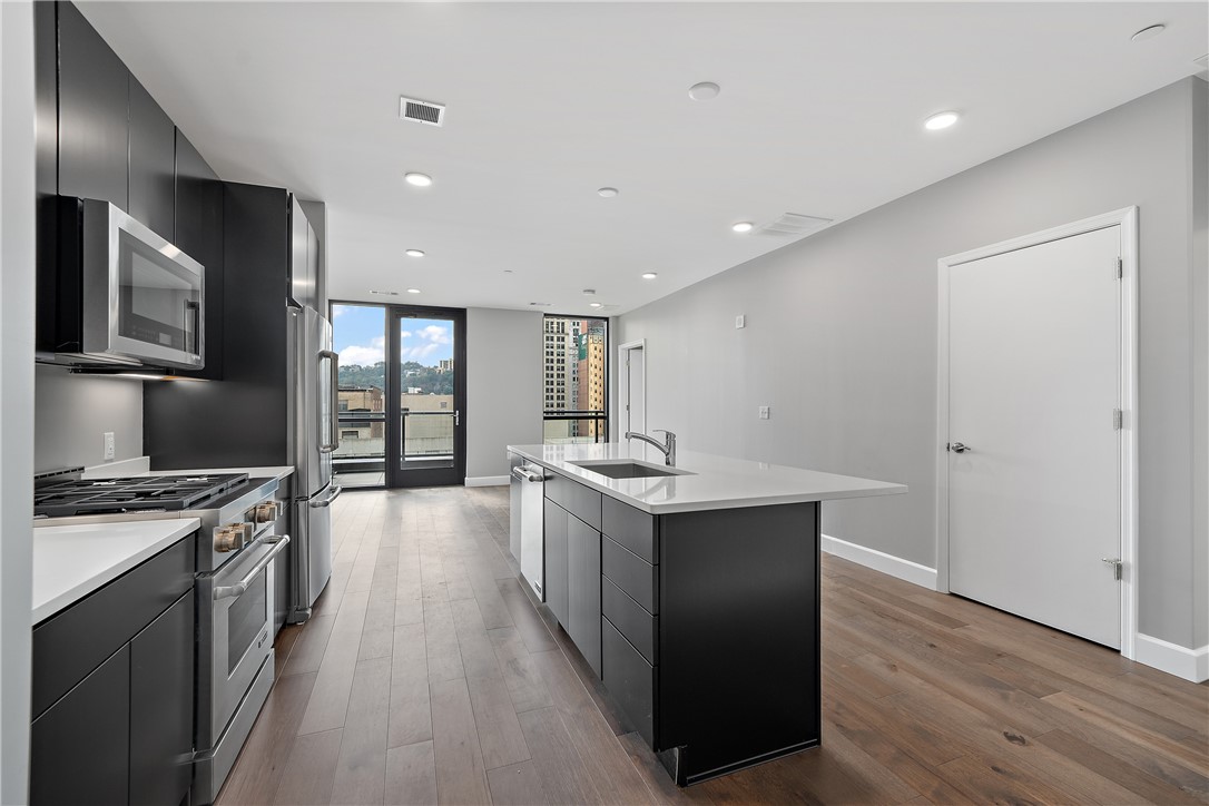 350 Oliver Avenue 350 Oliver Avenue 1201