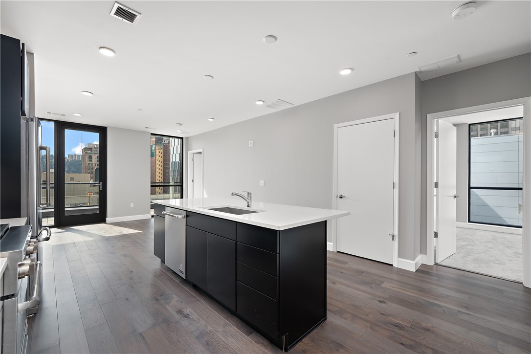 350 Oliver Avenue 350 Oliver Avenue 1201