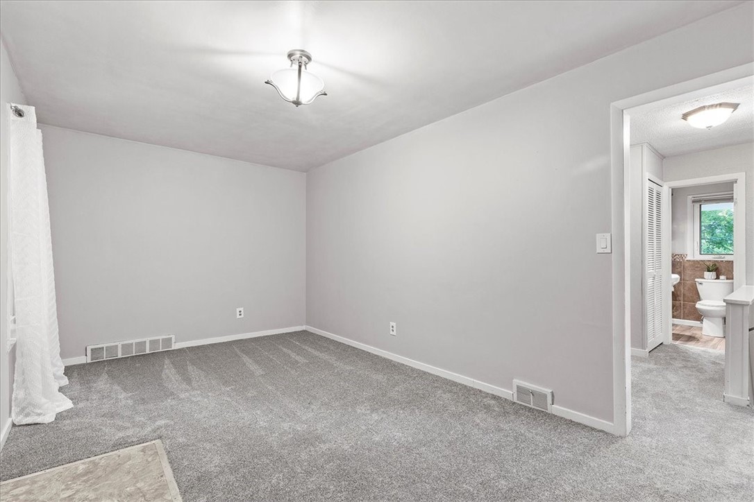 622 1/2 Southern Ave