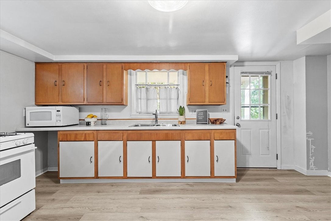 622 1/2 Southern Ave