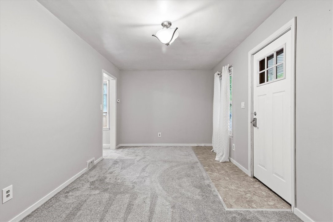 622 1/2 Southern Ave