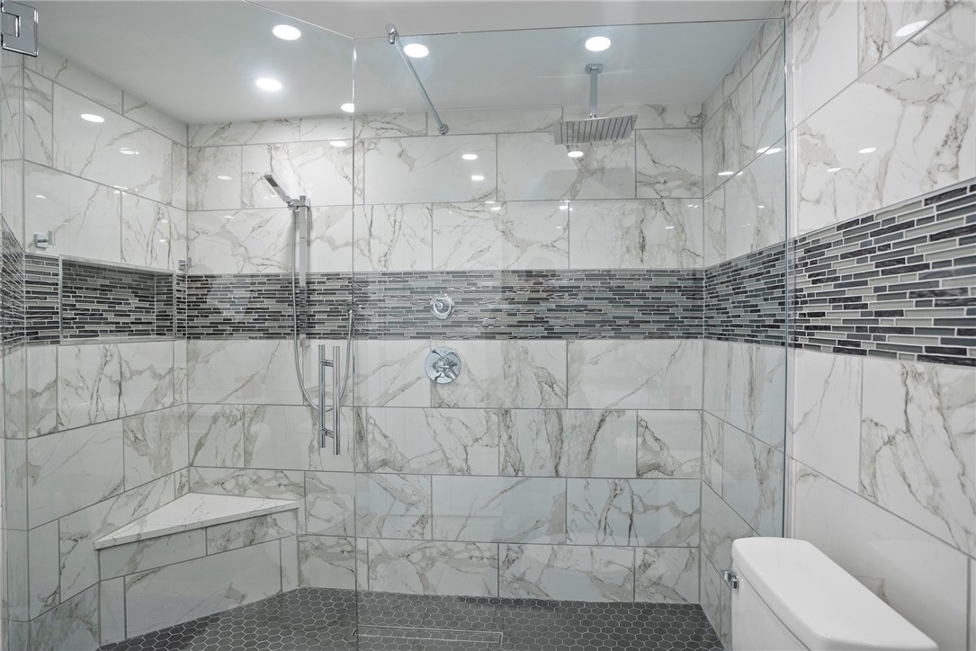 320 Fort Duquesne Blvd 4E