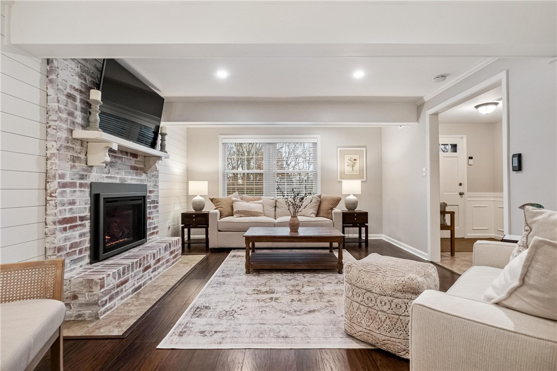 4353 Winchester Drive