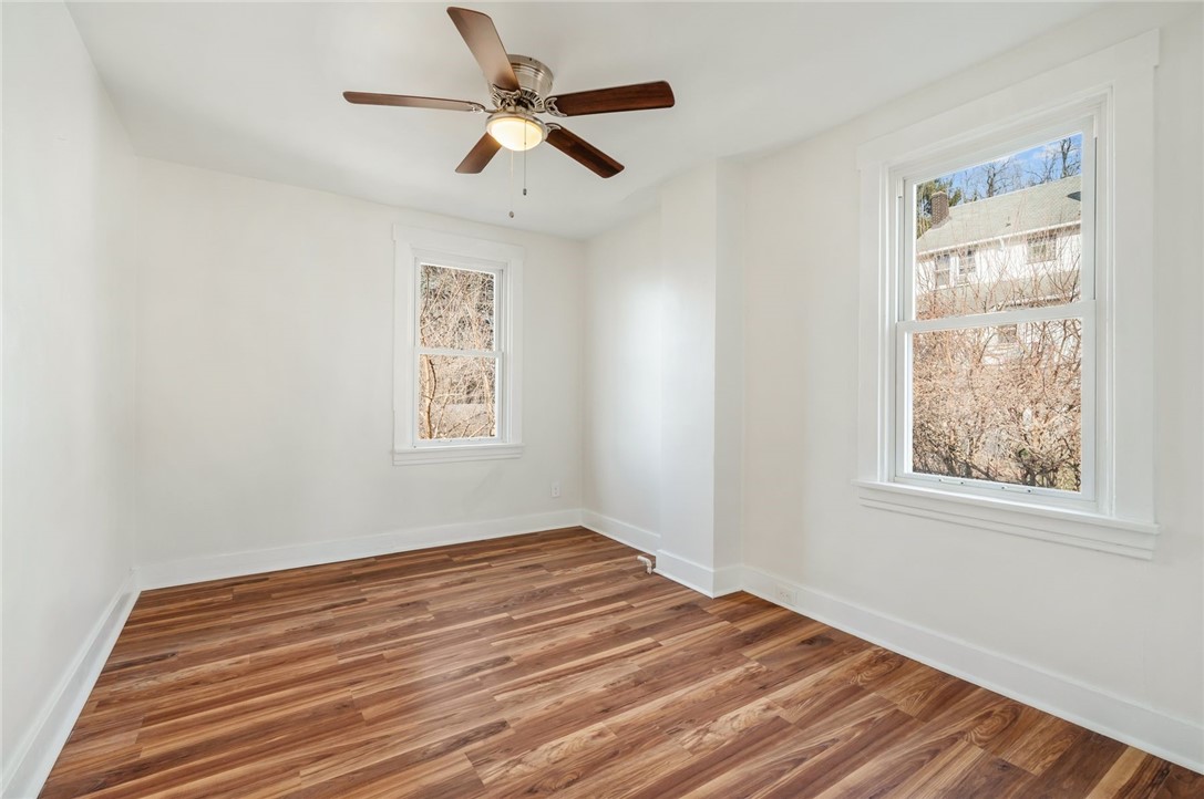 7545 Ellesmere Street