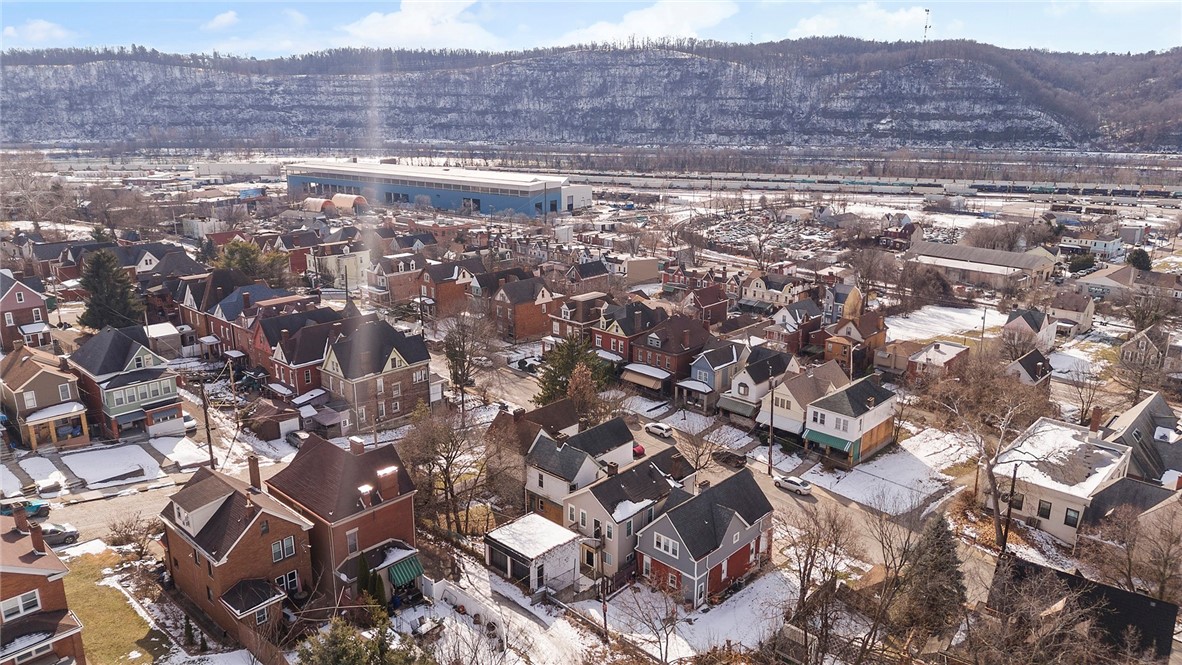 5219 Gertrude Street