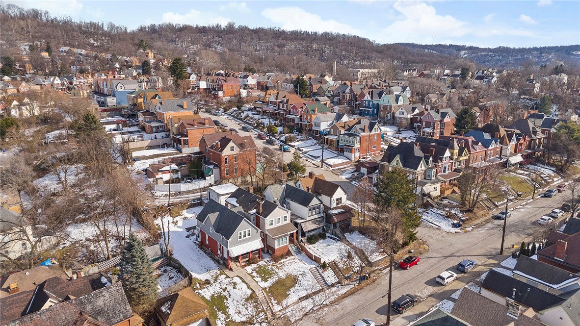 5219 Gertrude Street